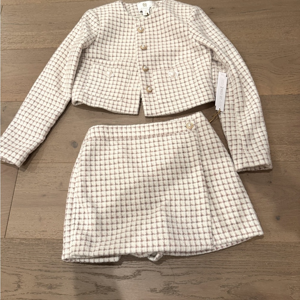 NWT HOUSE OF HARLOW 1960   2 piece set